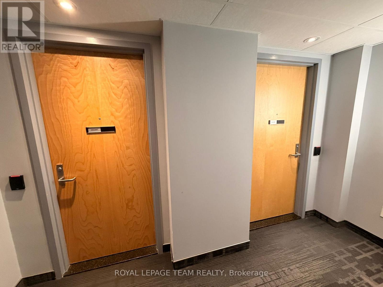 908 - 179 Metcalfe Street, Ottawa, ON - Indoor Photo Showing Other Room