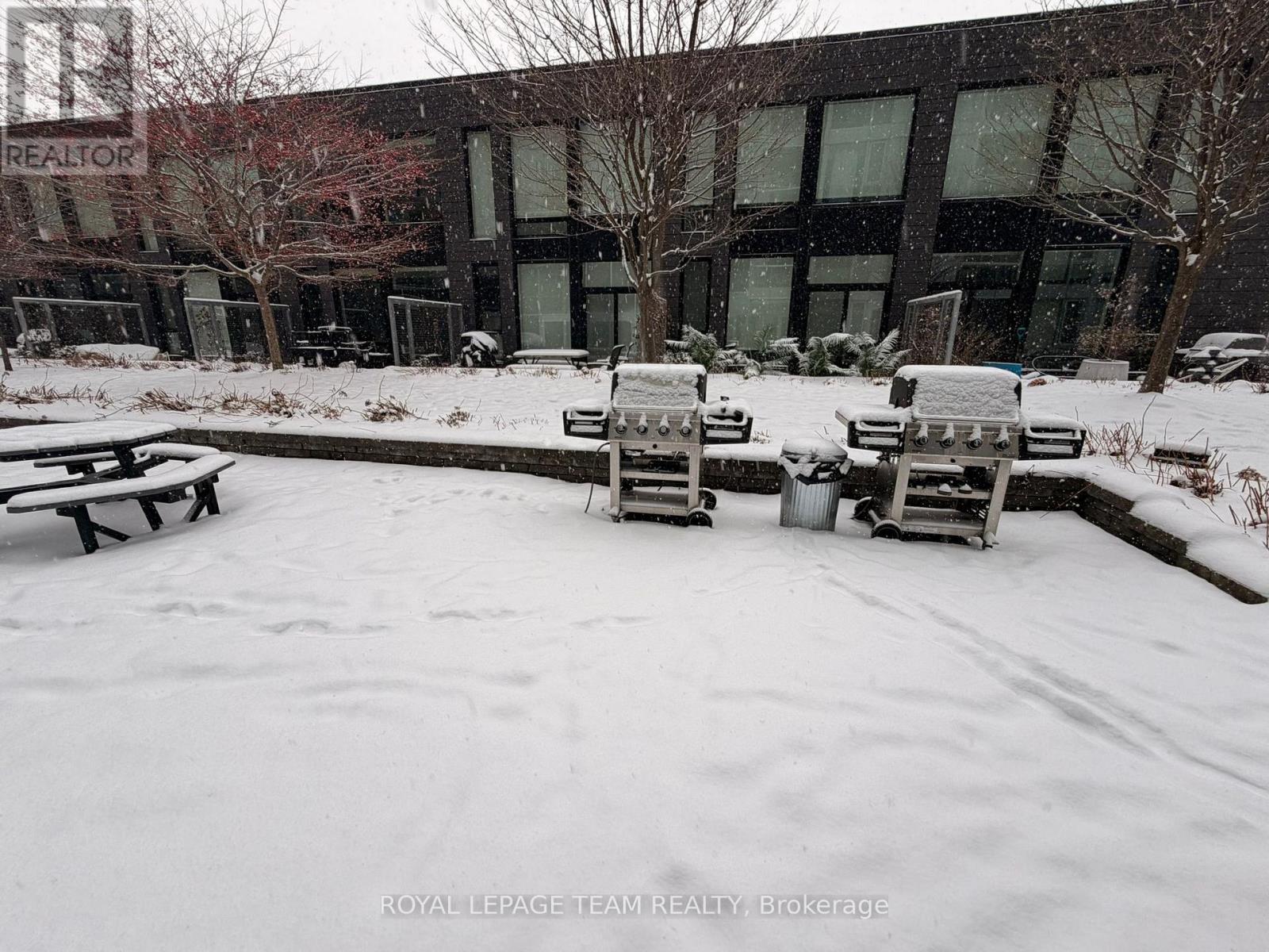 908 - 179 Metcalfe Street, Ottawa, ON - Outdoor