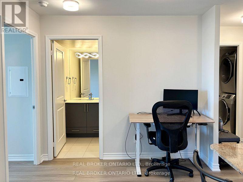 613 - 27 Rean Drive, Toronto, ON - Indoor Photo Showing Office