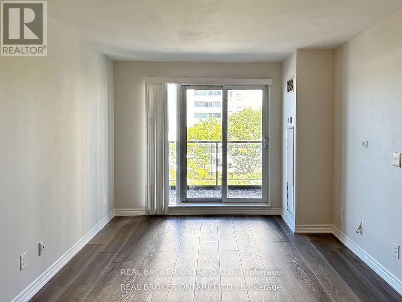 613 - 27 Rean Drive, Toronto, ON - Indoor Photo Showing Other Room