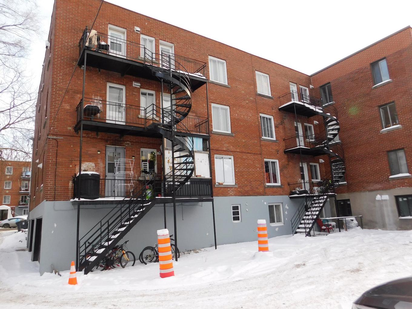 Back facade - 3015 Av. Barclay, Montréal (Côte-Des-Neiges/Notre-Dame-De-Grâce), QC - Outdoor