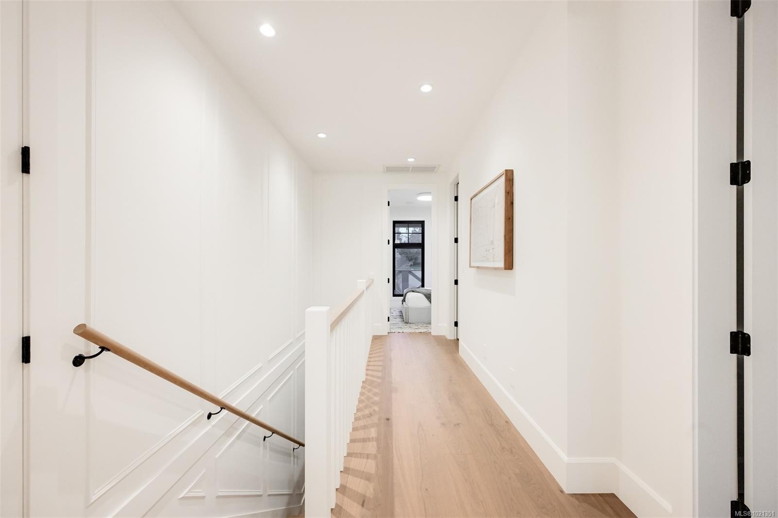 1039 Falkland Rd, Oak Bay, BC