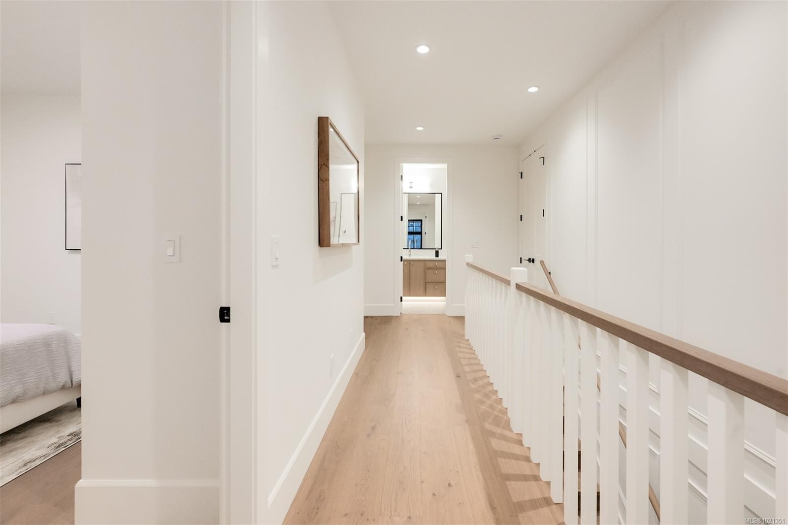 1039 Falkland Rd, Oak Bay, BC