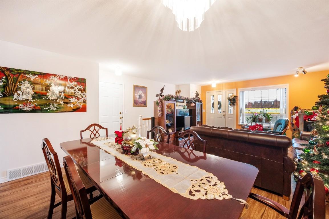 3-12612 Giants Head Road, Summerland, BC - Indoor Photo Showing Dining Room