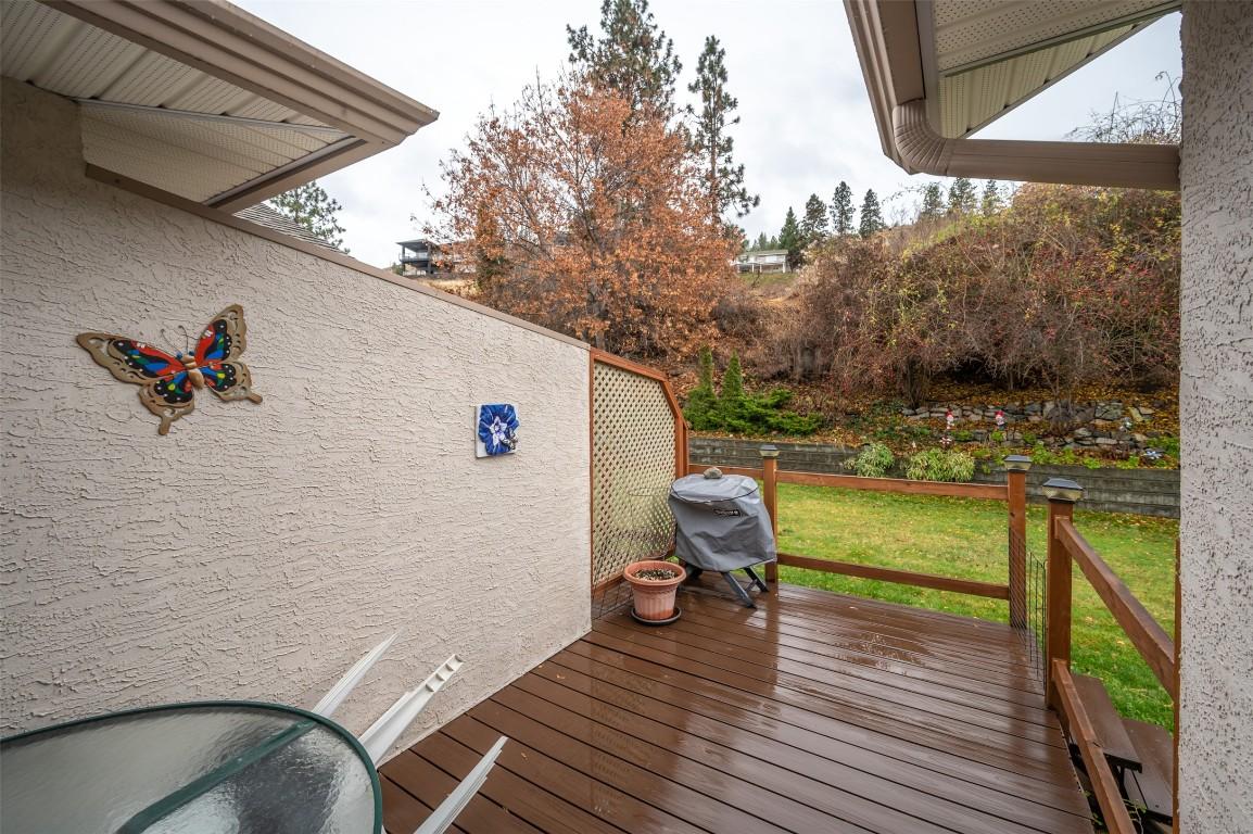 3-12612 Giants Head Road, Summerland, BC - Outdoor With Exterior