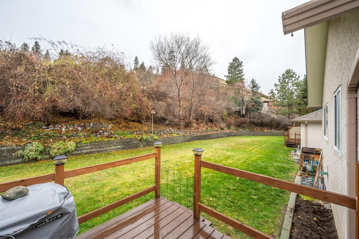3-12612 Giants Head Road, Summerland, BC - Outdoor
