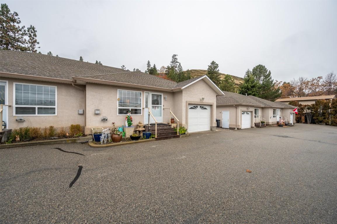 3-12612 Giants Head Road, Summerland, BC - Outdoor