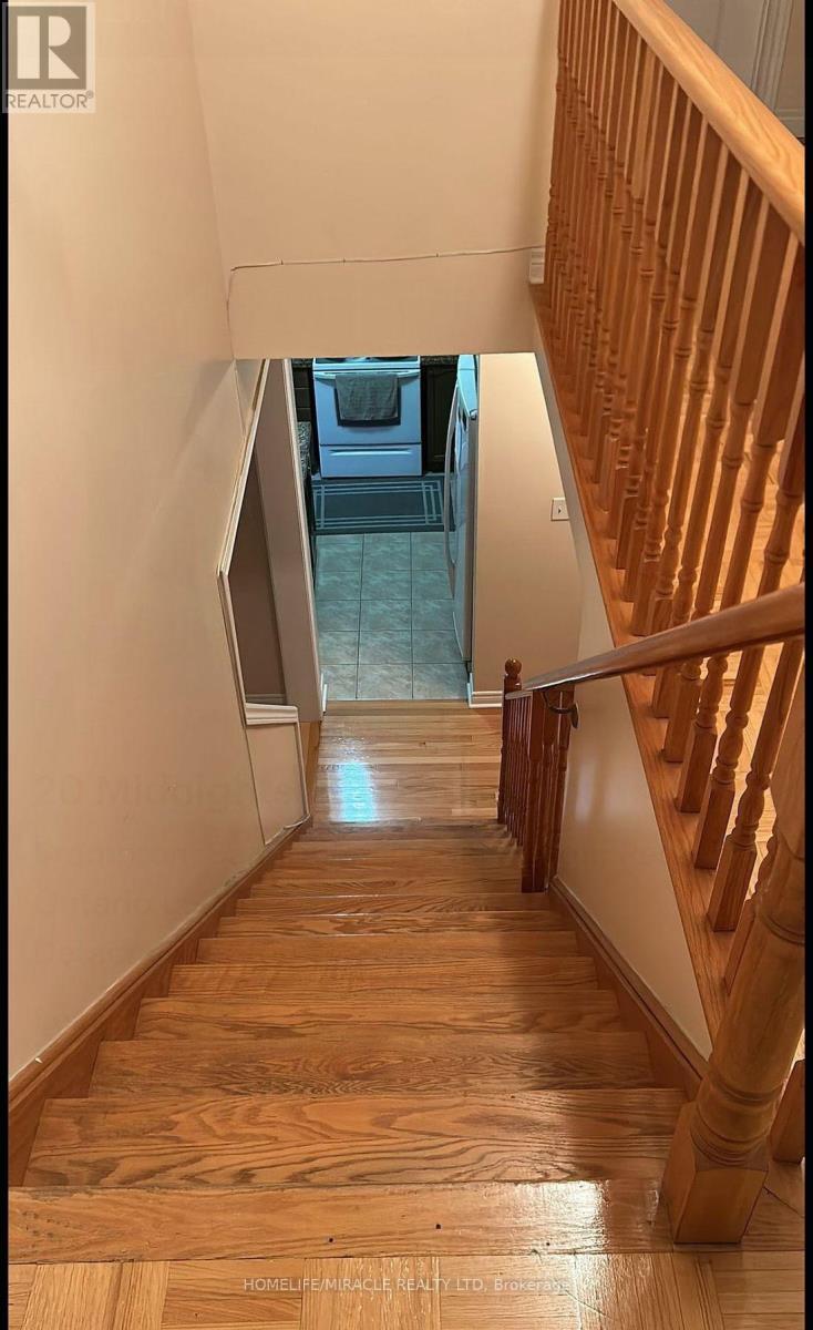 20 Midnightsun Trail, Brampton, ON - Indoor Photo Showing Other Room