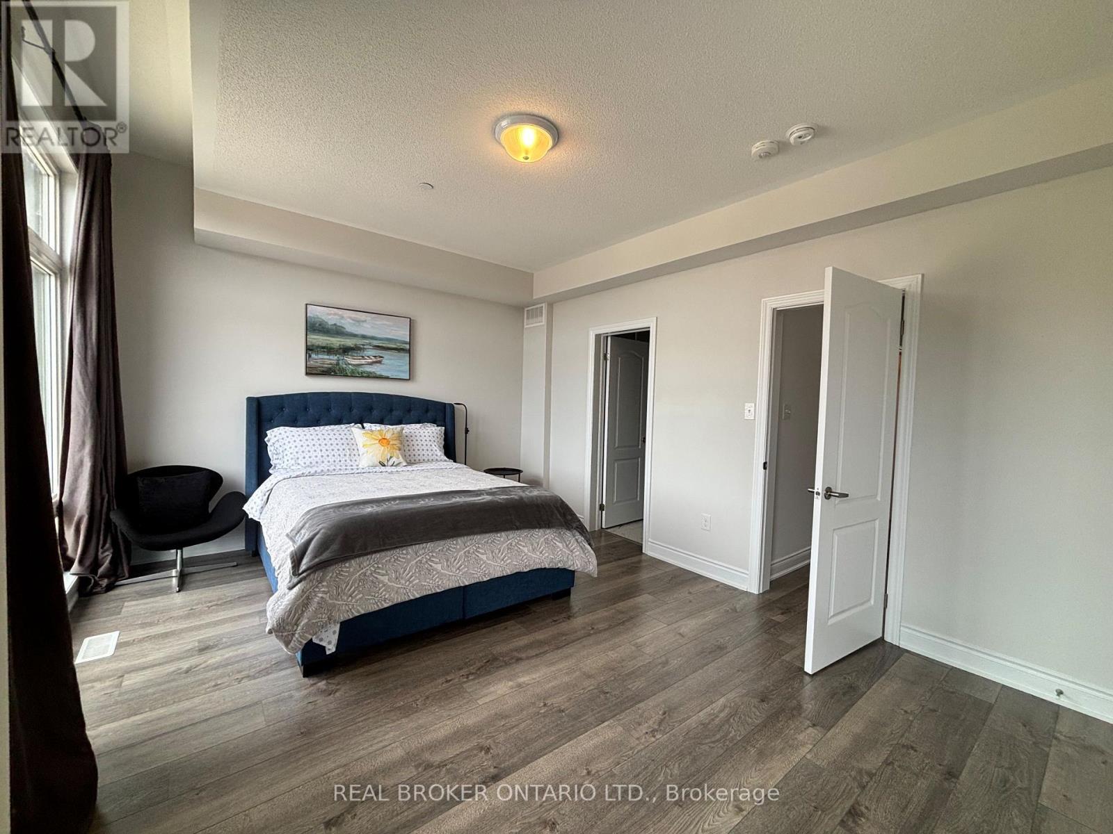 Primary bedroom - 113 Marina Village Drive, Georgian Bay, ON - Indoor Photo Showing Bedroom