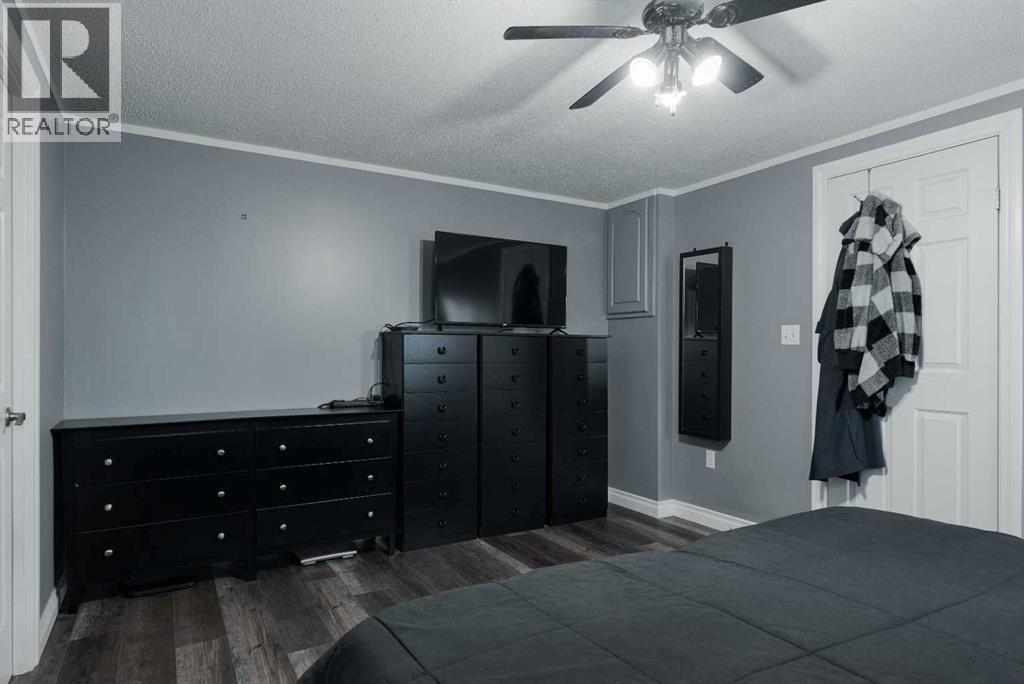 160 Grandview Crescent, Fort Mcmurray, AB - Indoor