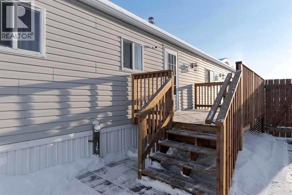 160 Grandview Crescent, Fort Mcmurray, AB - Outdoor With Exterior