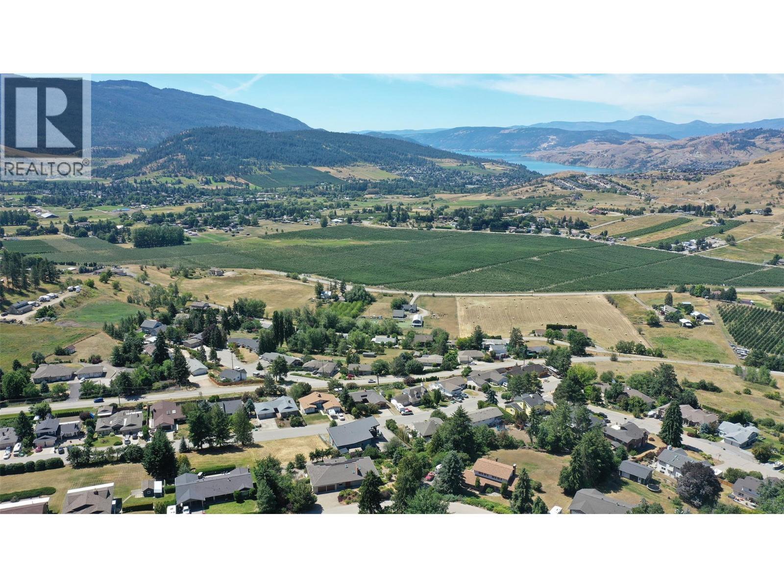 460 Crestview Drive, Coldstream, BC - Outdoor With View
