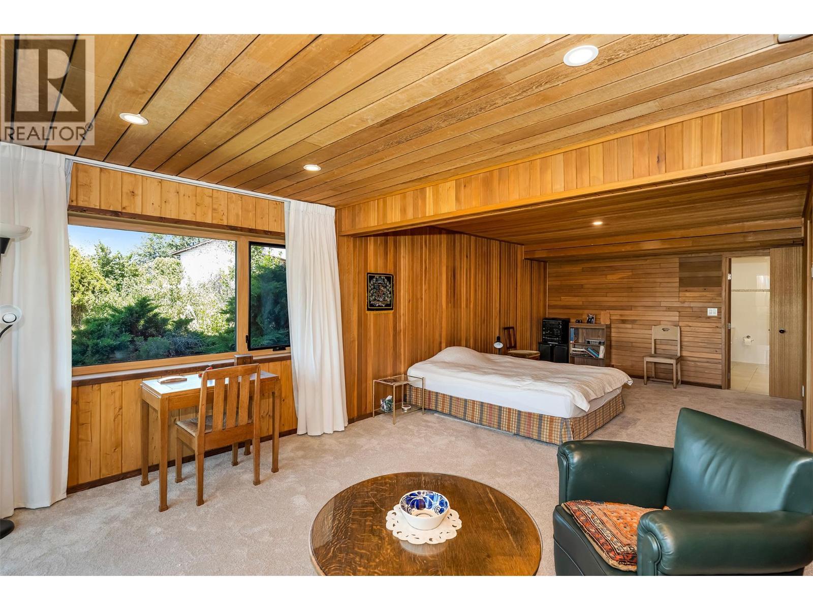 460 Crestview Drive, Coldstream, BC - Outdoor With Deck Patio Veranda With Exterior