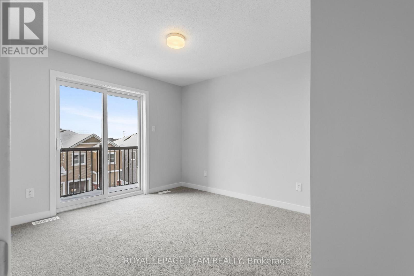 419 Mortar Terrace, Ottawa, ON - Indoor Photo Showing Other Room