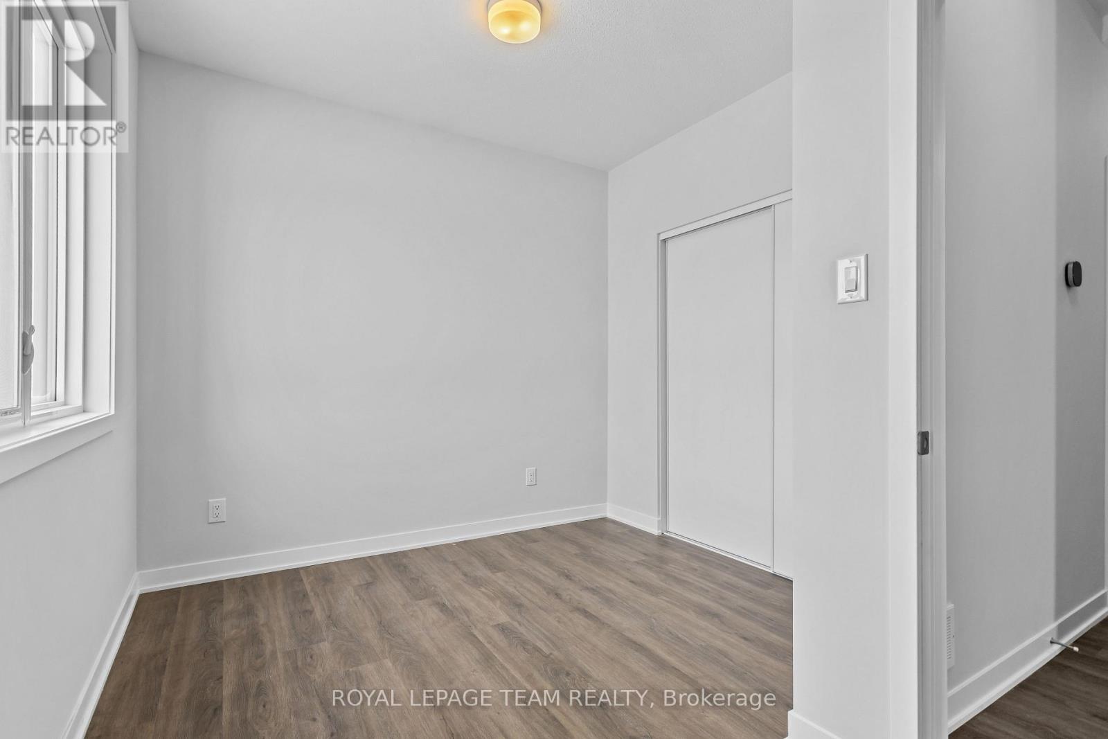 419 Mortar Terrace, Ottawa, ON - Indoor Photo Showing Other Room