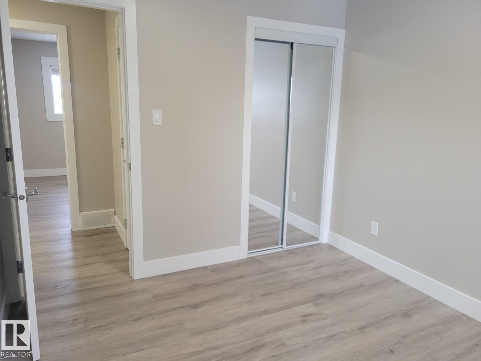 15112 72 St Nw, Edmonton, AB - Indoor Photo Showing Other Room