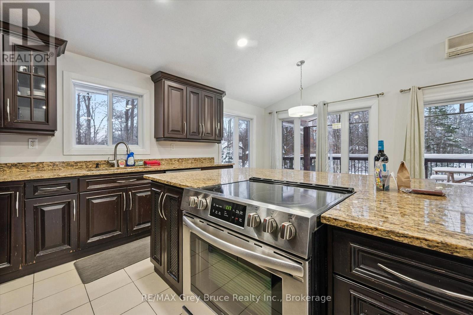3 Sugarbush Road, South Bruce Peninsula, ON - Indoor Photo Showing Kitchen