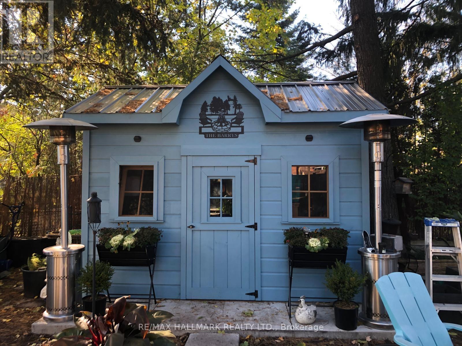 203 Elmhurst Avenue, Toronto, ON - Outdoor