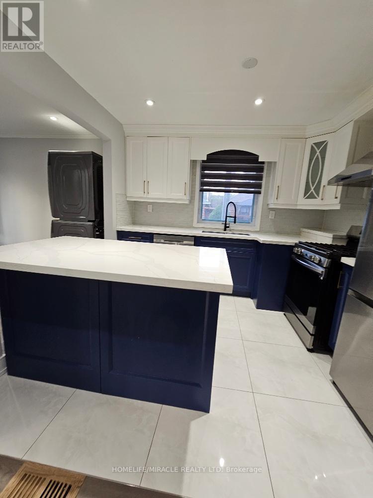 Main - 259 Tower Drive, Toronto, ON - Indoor Photo Showing Kitchen