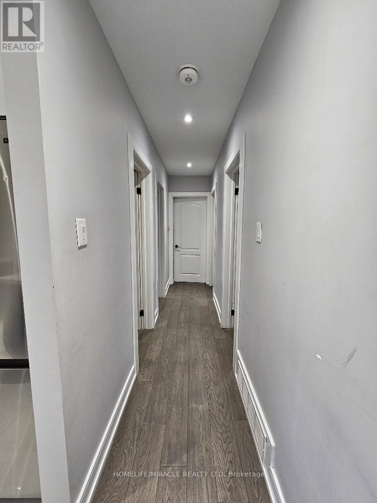 Main - 259 Tower Drive, Toronto, ON - Indoor Photo Showing Other Room