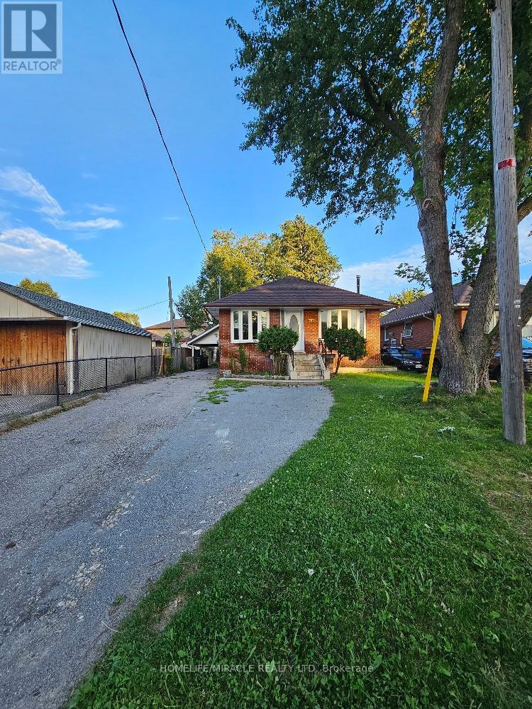 Main - 259 Tower Drive, Toronto, ON - Outdoor