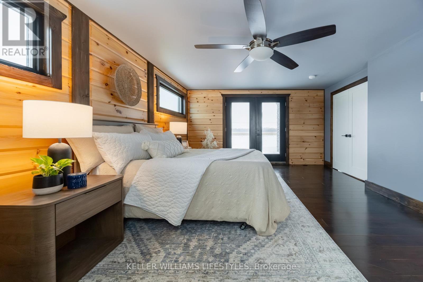 36007 Gore Road, South Huron (Stephen), ON - Indoor Photo Showing Bedroom