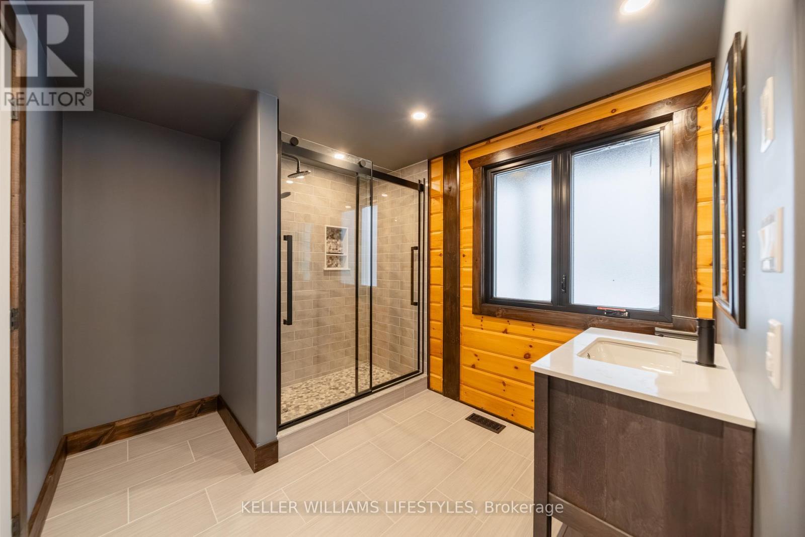 36007 Gore Road, South Huron (Stephen), ON - Indoor