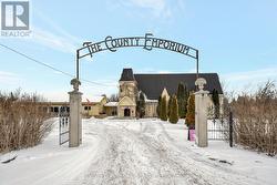 2522 COUNTY ROAD 64 Prince Edward County (Ameliasburg Ward), ON K0K 1L0