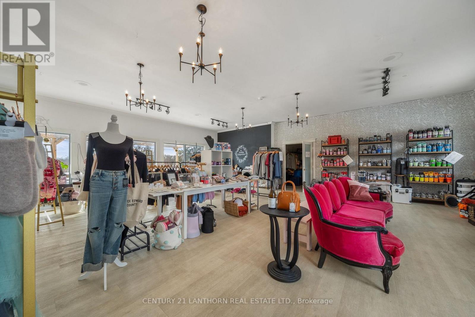 2522 County Road 64, Prince Edward County (Ameliasburg Ward), ON