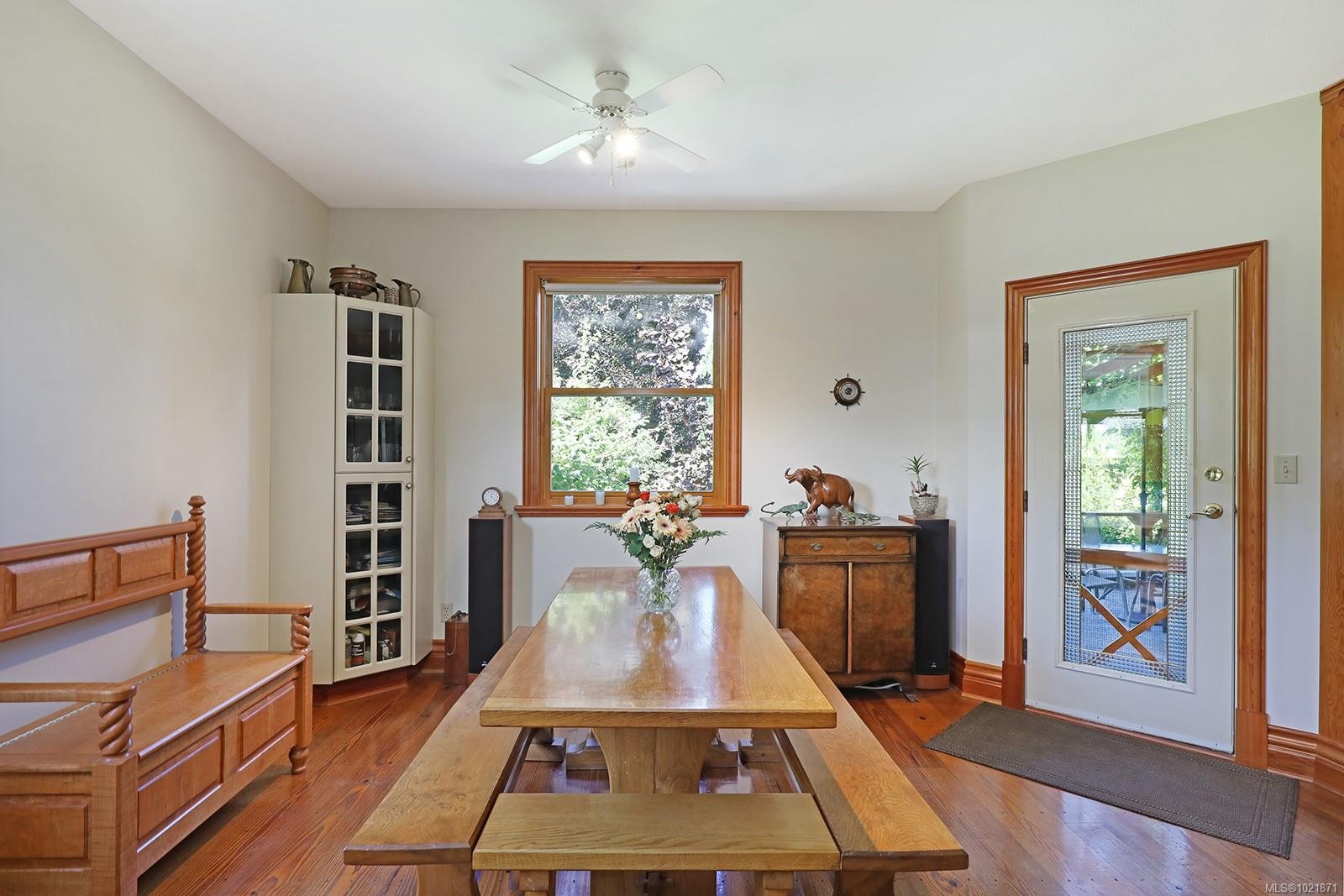 3713 Dove Creek Rd, Courtenay, BC