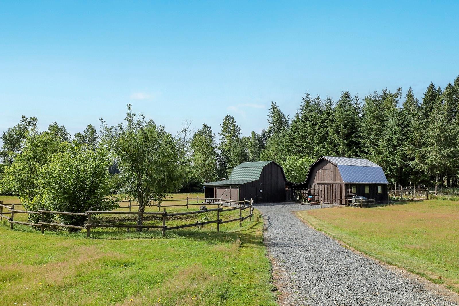 3713 Dove Creek Rd, Courtenay, BC