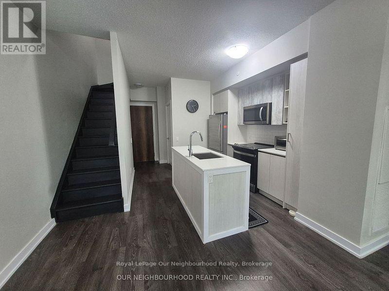 109 - 251 Manitoba Street, Toronto (Mimico), ON - Indoor