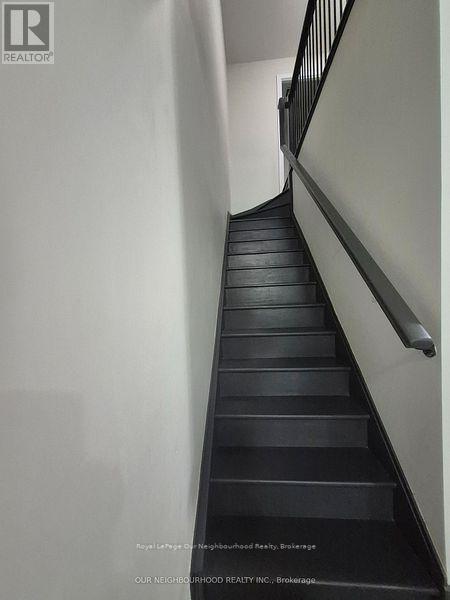 109 - 251 Manitoba Street, Toronto (Mimico), ON - Indoor Photo Showing Other Room