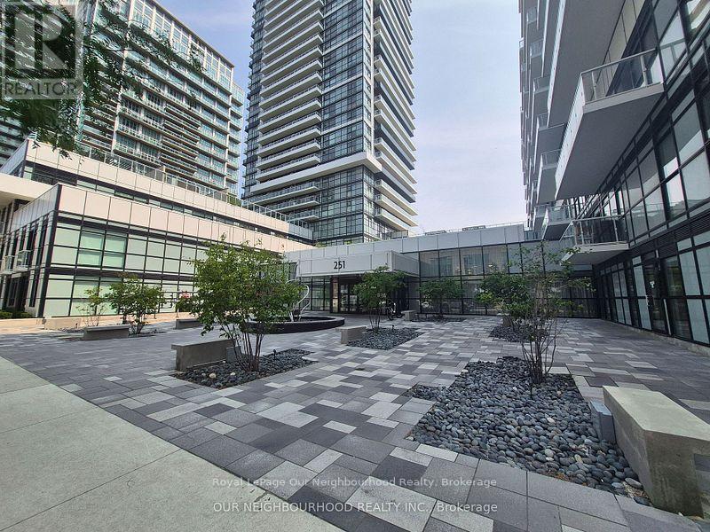 109 - 251 Manitoba Street, Toronto (Mimico), ON - Outdoor