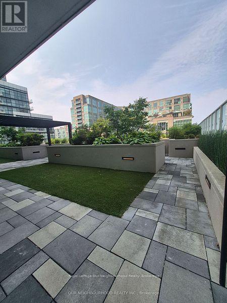 109 - 251 Manitoba Street, Toronto (Mimico), ON - Outdoor