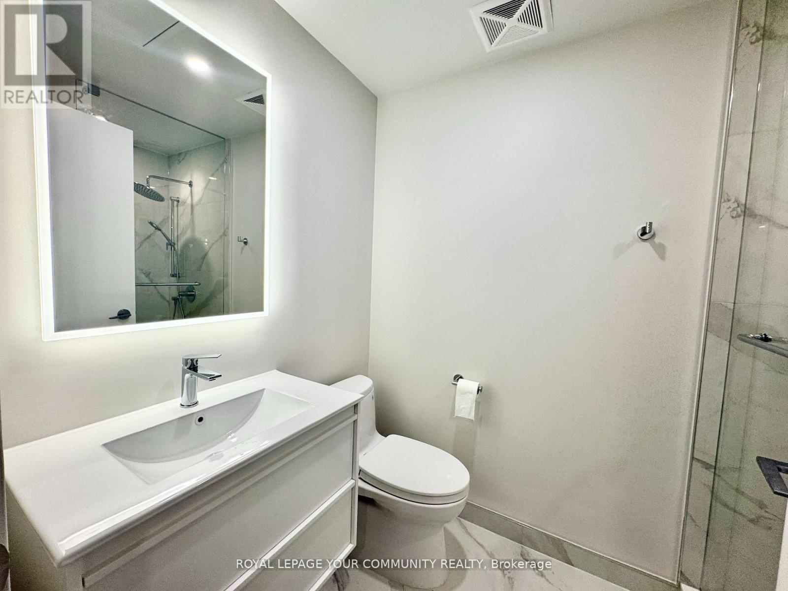 416 - 101 Charles Street E, Toronto, ON - Indoor Photo Showing Bathroom