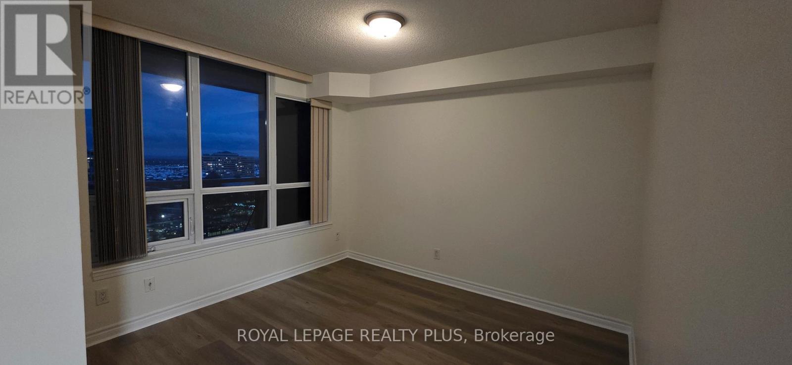 2311 - 4080 Living Arts Drive, Mississauga, ON - Indoor Photo Showing Other Room