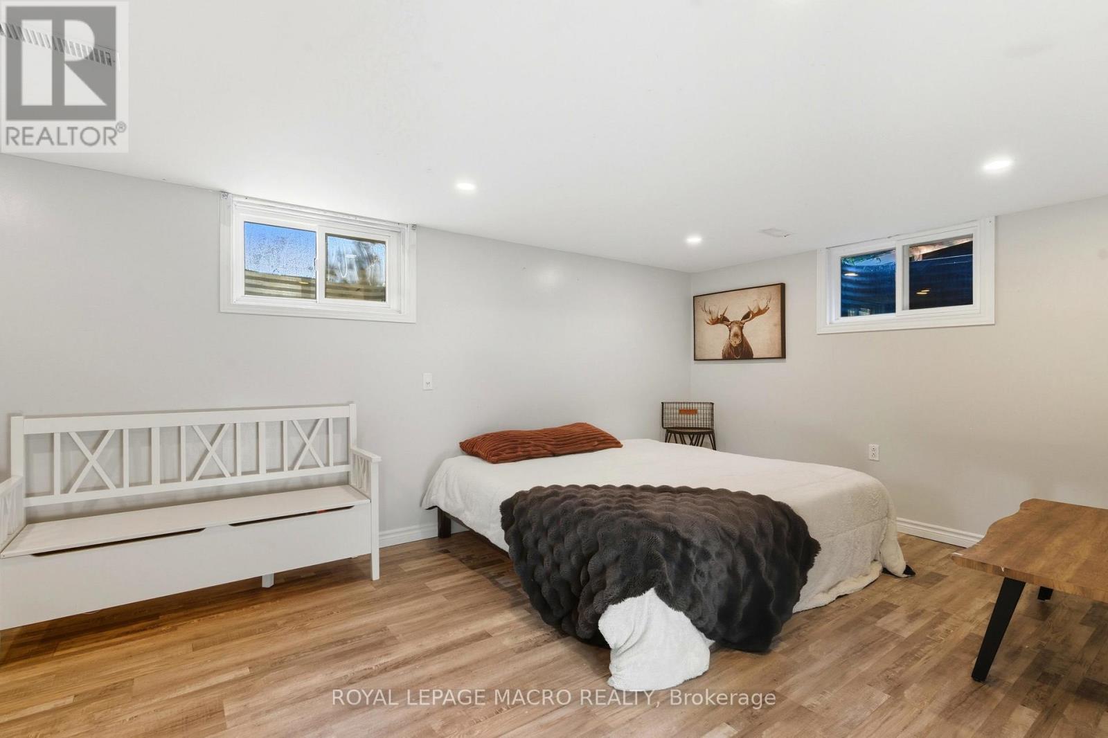 17 Carmen Avenue, Hamilton, ON - Indoor Photo Showing Bedroom