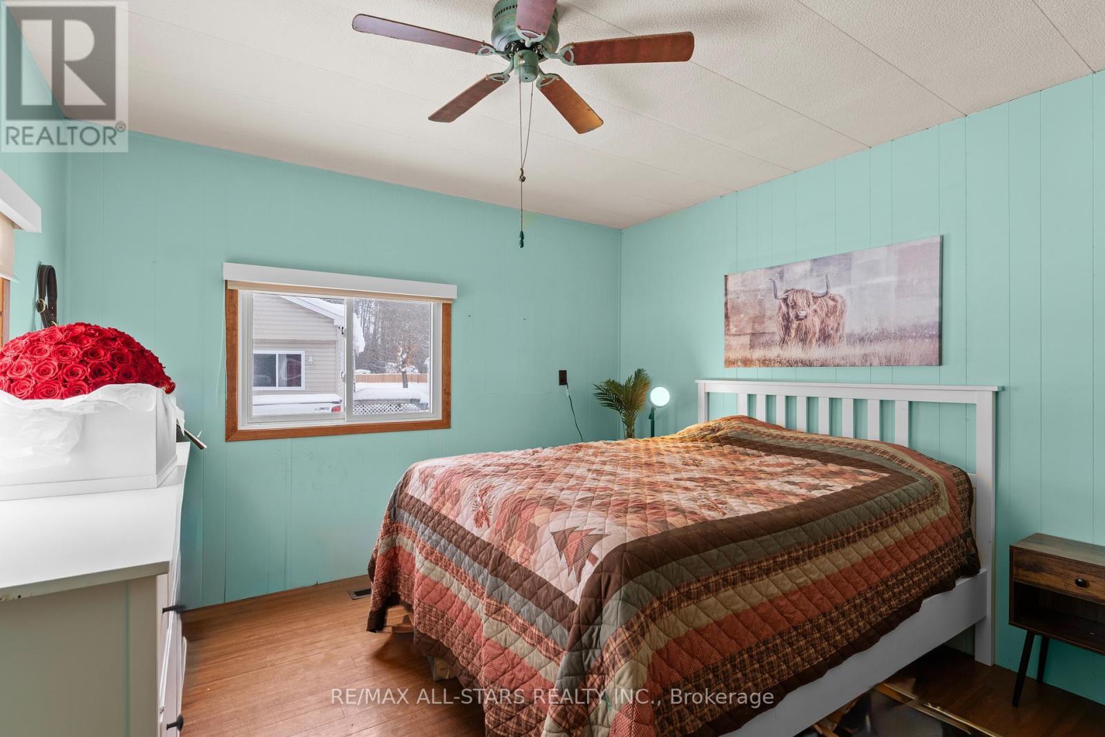 1088 Lutterworth Pines Road, Minden Hills (Lutterworth), ON - Indoor Photo Showing Bedroom