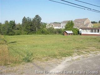 295 Connell St, Woodstock, NB