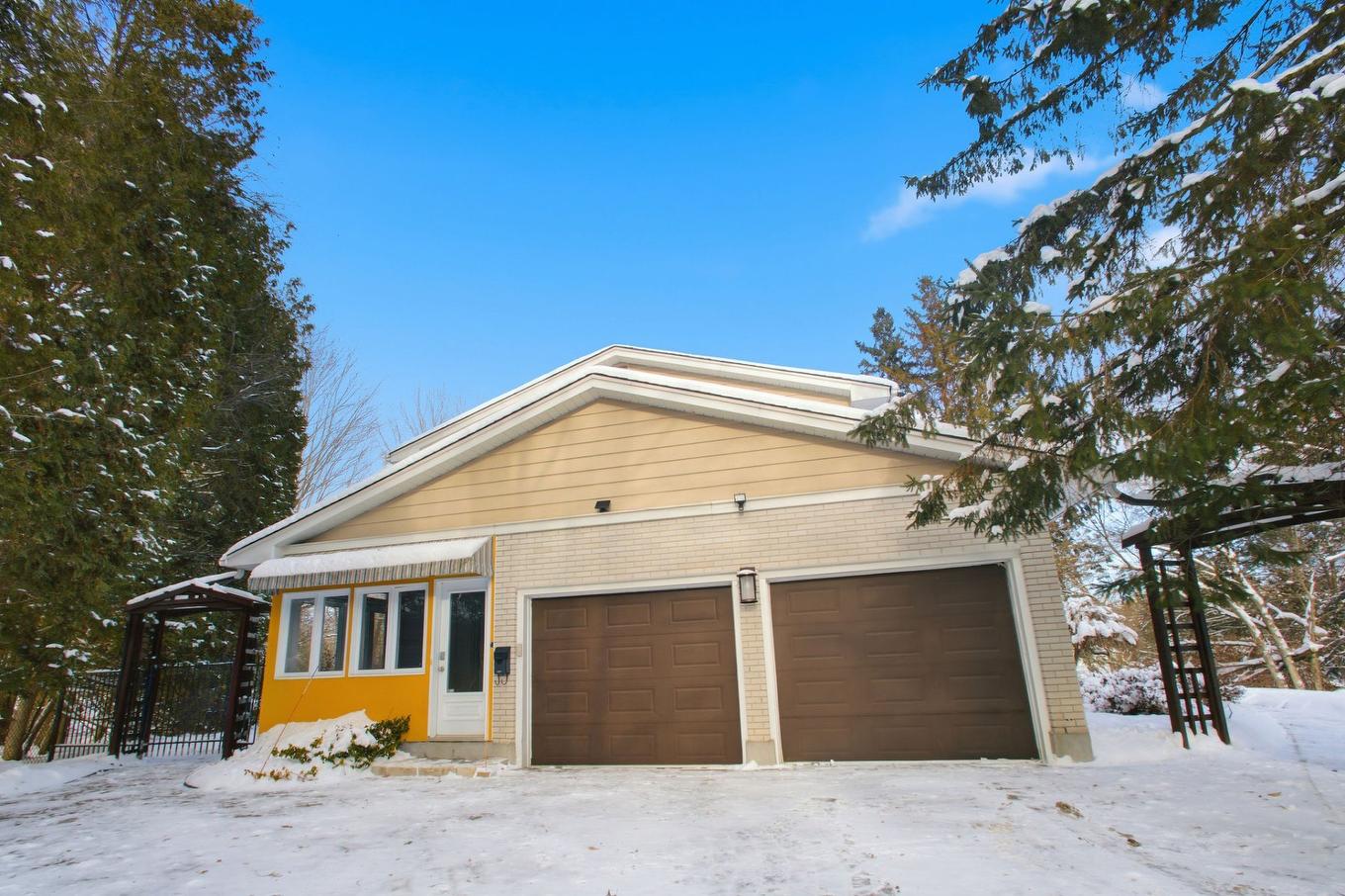 Garage - 16 Rue De Biscaye, Gatineau (Aylmer), QC - Outdoor