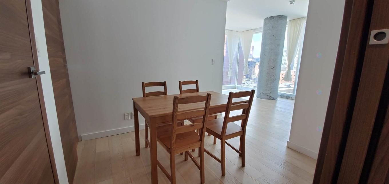 Dining room - 905-1450 Boul. René-Lévesque O., Montréal (Ville-Marie), QC - Indoor Photo Showing Other Room