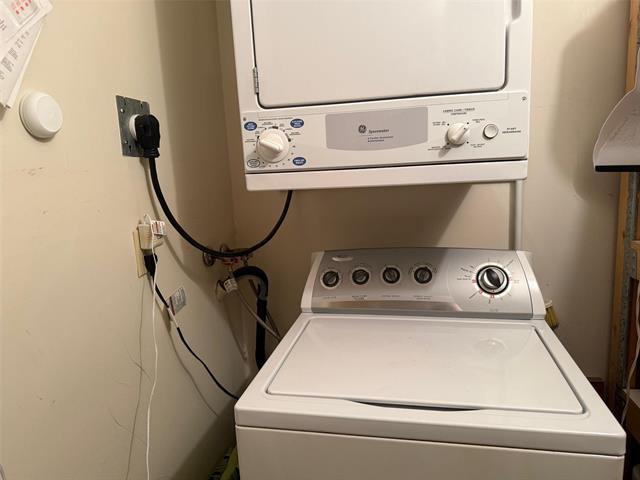 207-173 Watson St, Winnipeg, MB