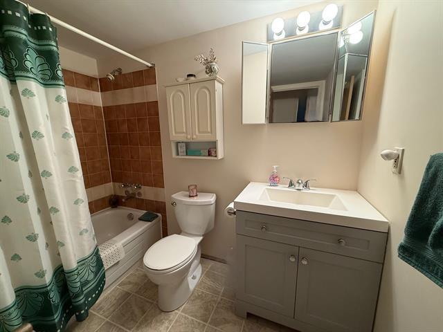 207-173 Watson St, Winnipeg, MB