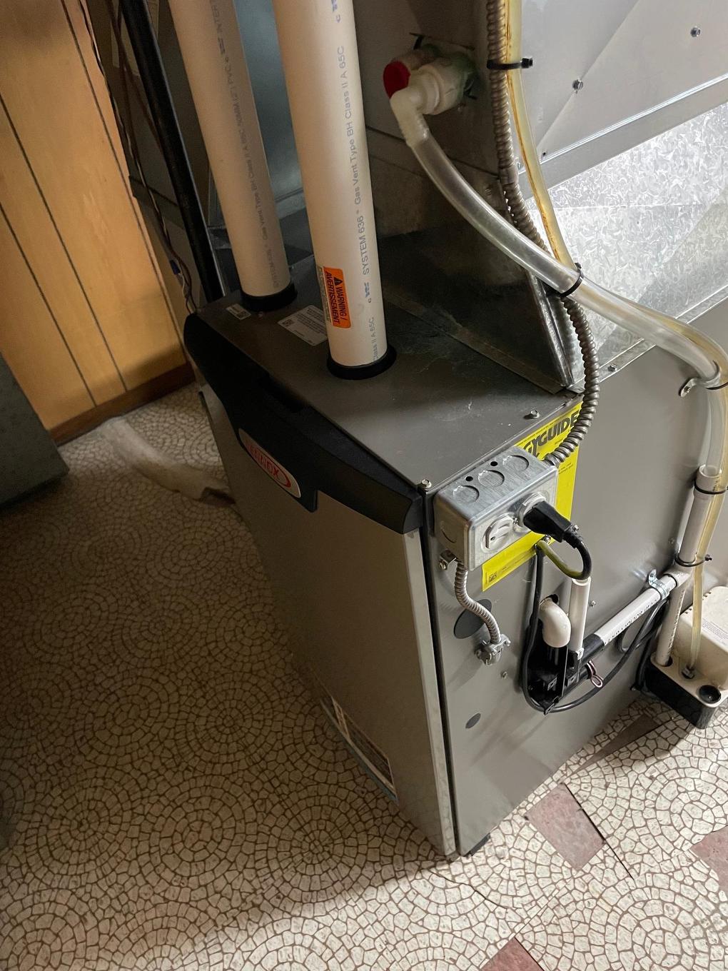 257 Arundel Street, Thunder Bay, ON - Indoor