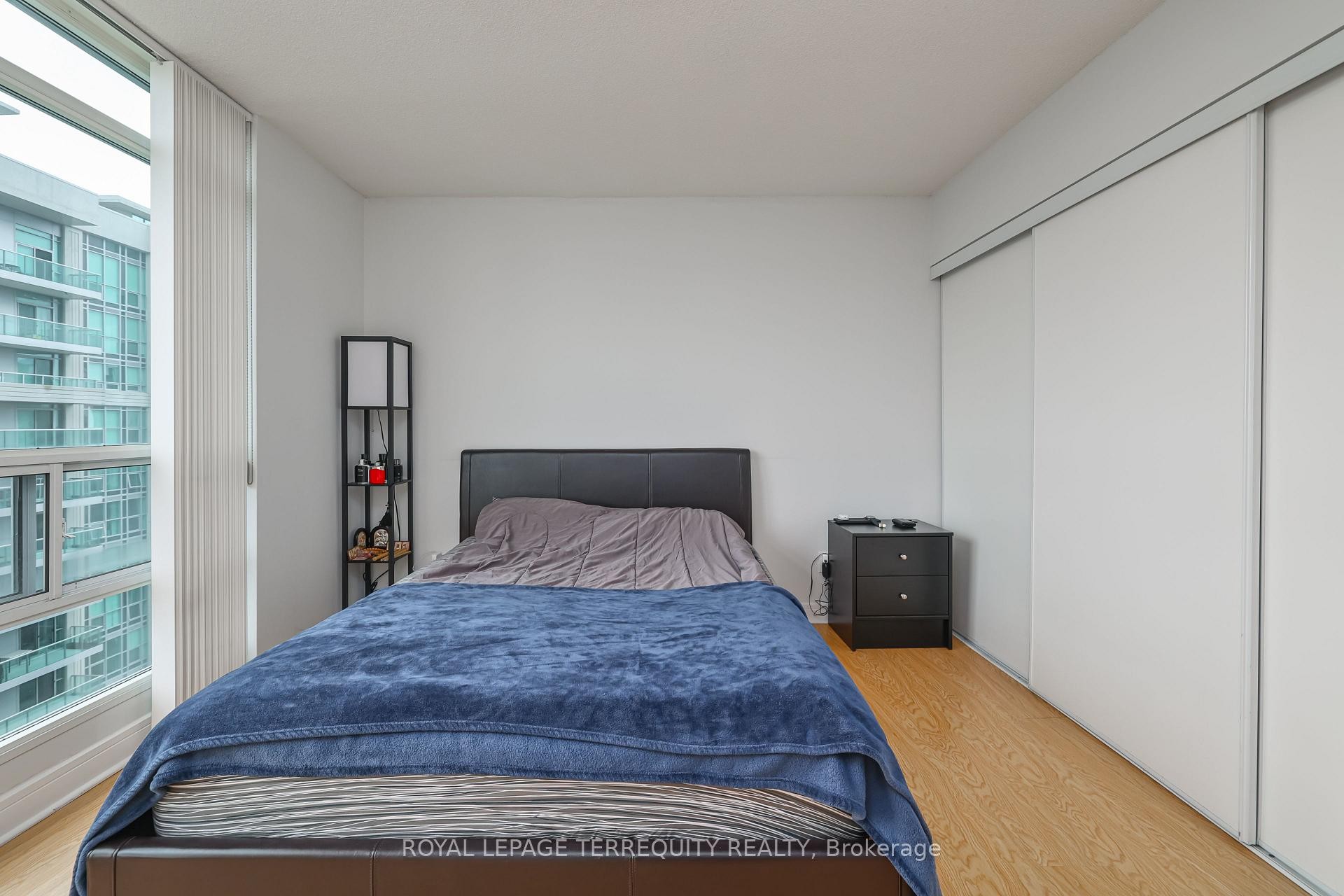 2306-35 Bales Avenue, Toronto, ON - Indoor Photo Showing Bedroom