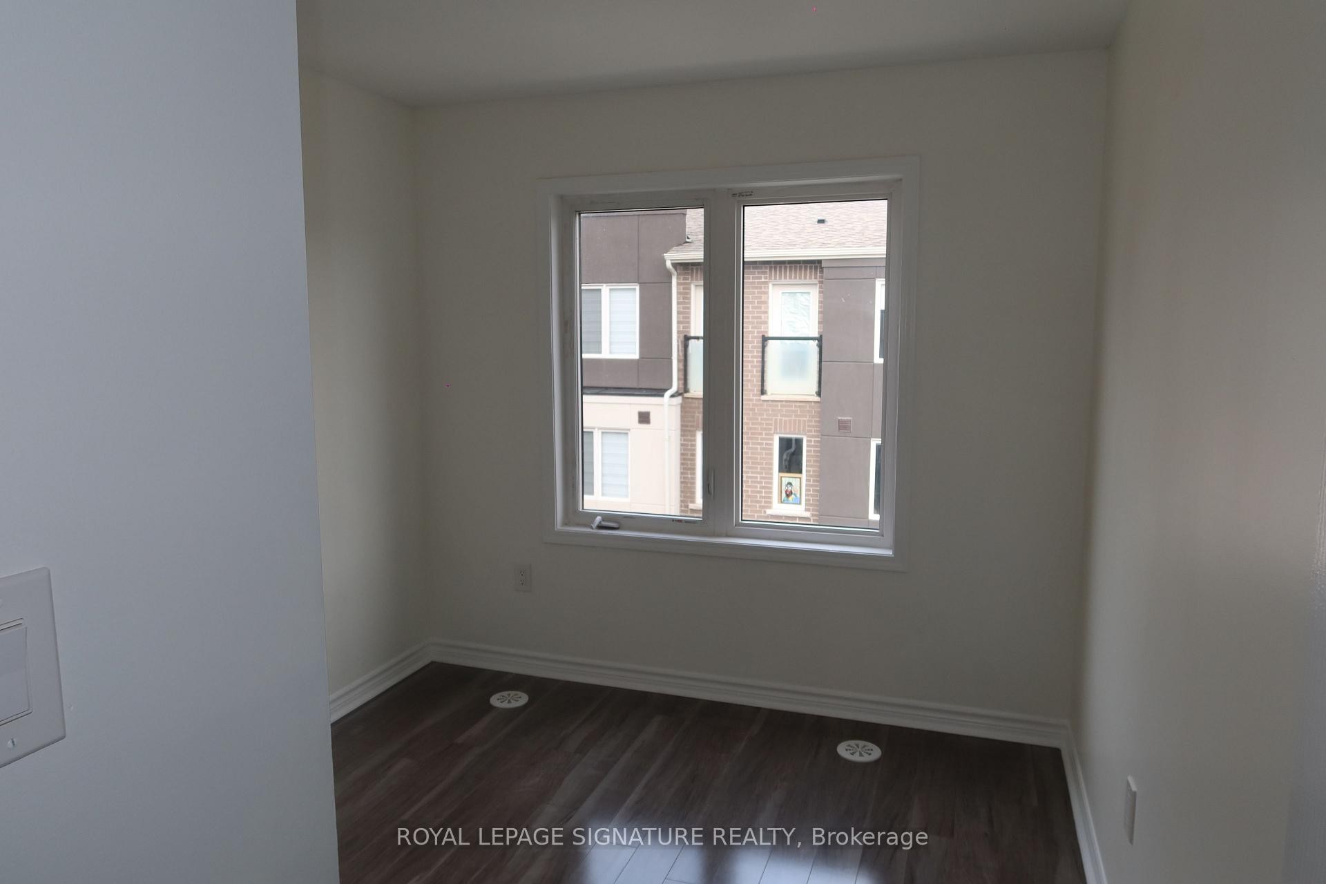 5-45 Heron Park Place, Toronto, ON - Indoor Photo Showing Other Room