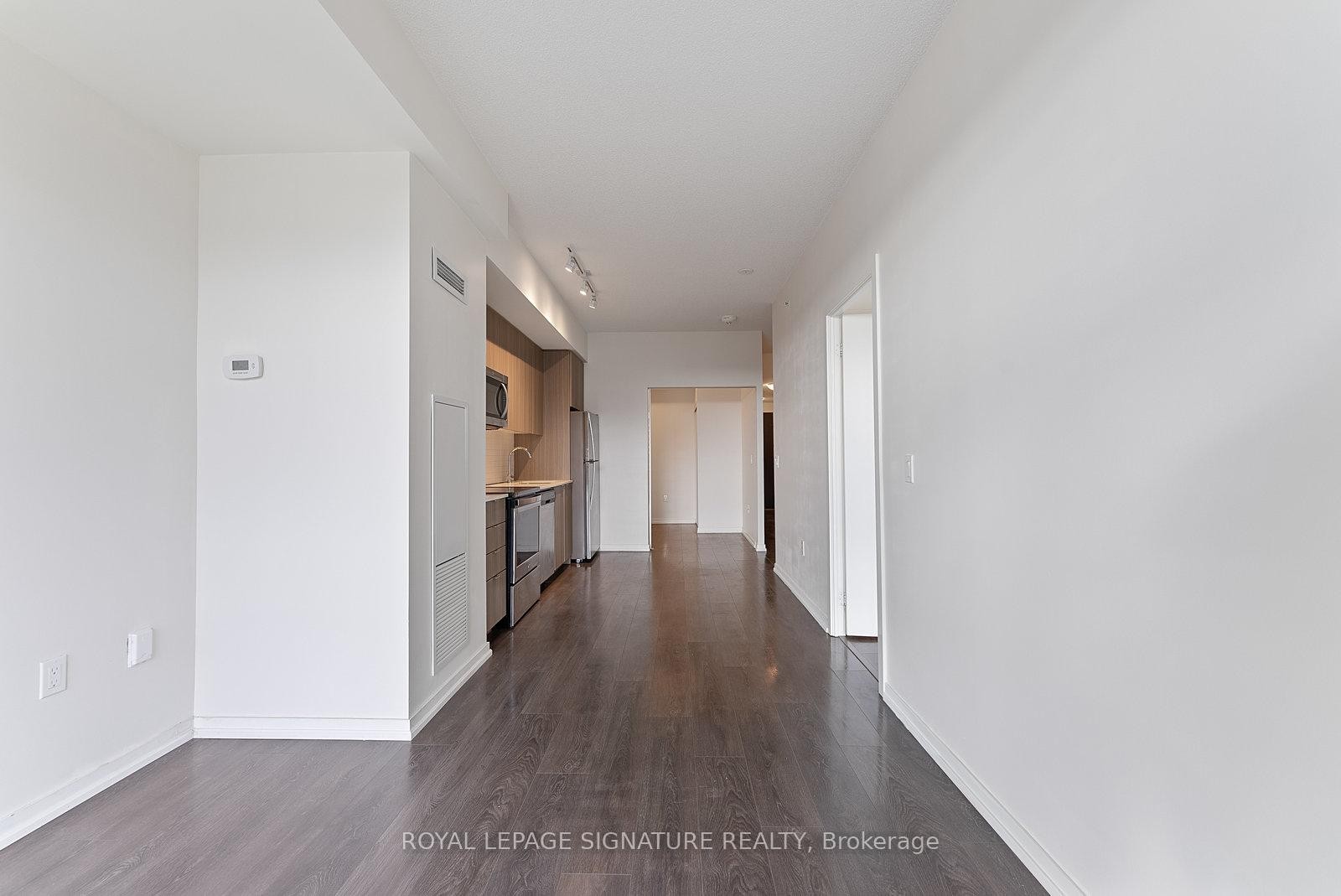 612-3237 Bayview Avenue, Toronto, ON - Indoor Photo Showing Other Room