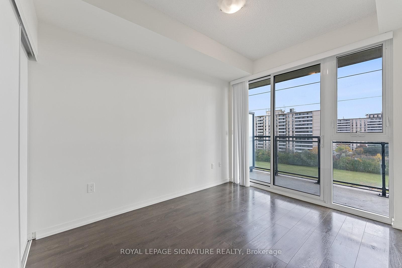 612-3237 Bayview Avenue, Toronto, ON - Indoor Photo Showing Other Room