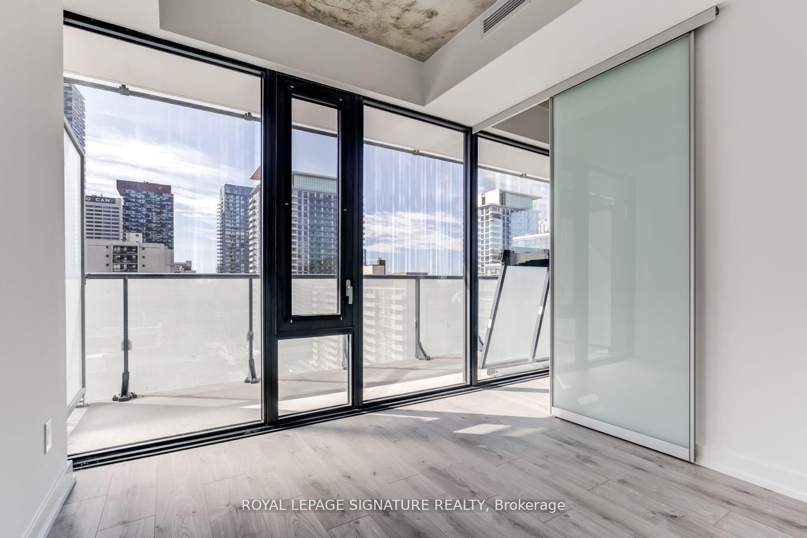 2003-161 Roehampton Avenue, Toronto, ON - Indoor Photo Showing Other Room